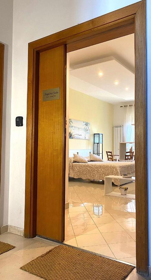 Angelina Suite B&B - Sorrento Centro Luaran gambar