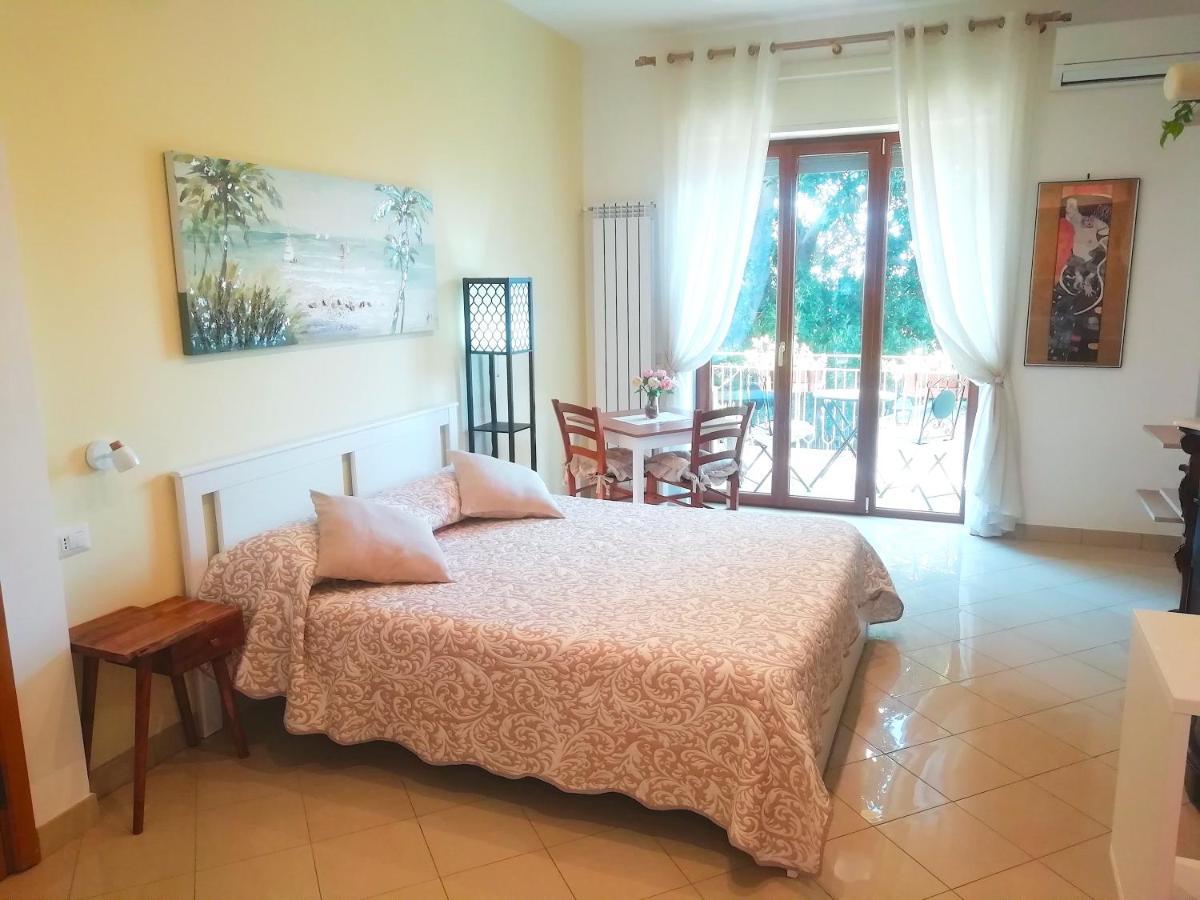 Angelina Suite B&B - Sorrento Centro Luaran gambar